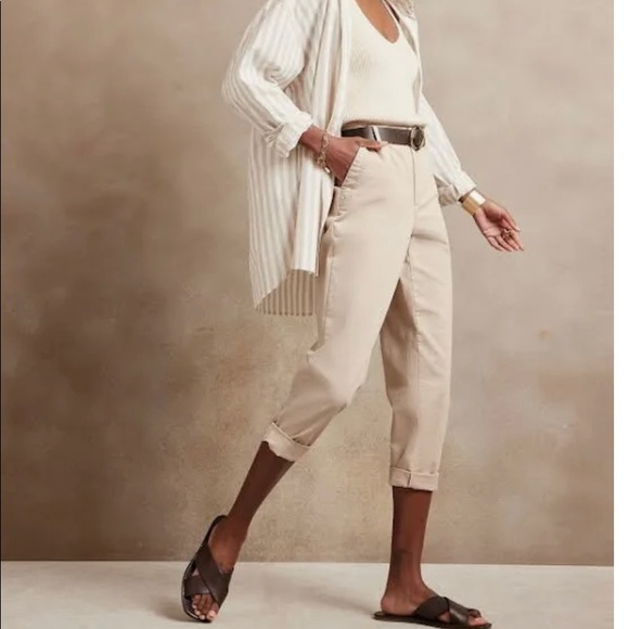 Banana Republic Pants - Slim fit chino-